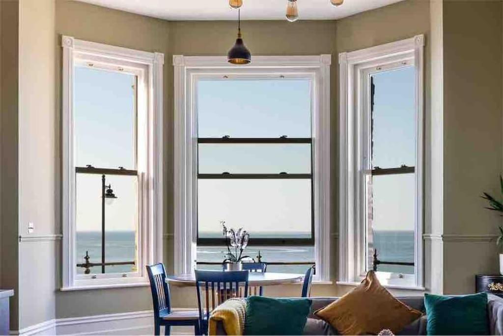 Beachfront Luxury Home With Spectacular Sea Views Herne Bay Exteriör bild